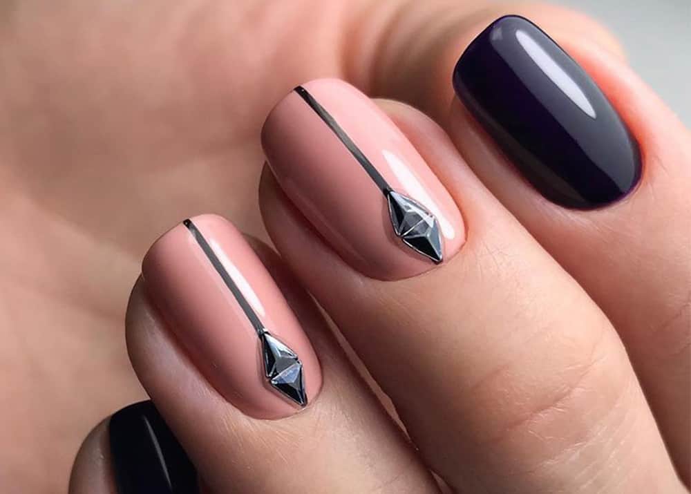 Intricate Designs For The Short Acrylic Nails | Polish and Pearls