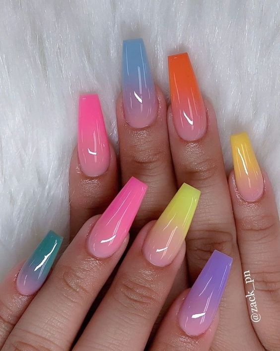 Try These Stunning Ombre Nail Designs For Different Occasions - Whole Hand