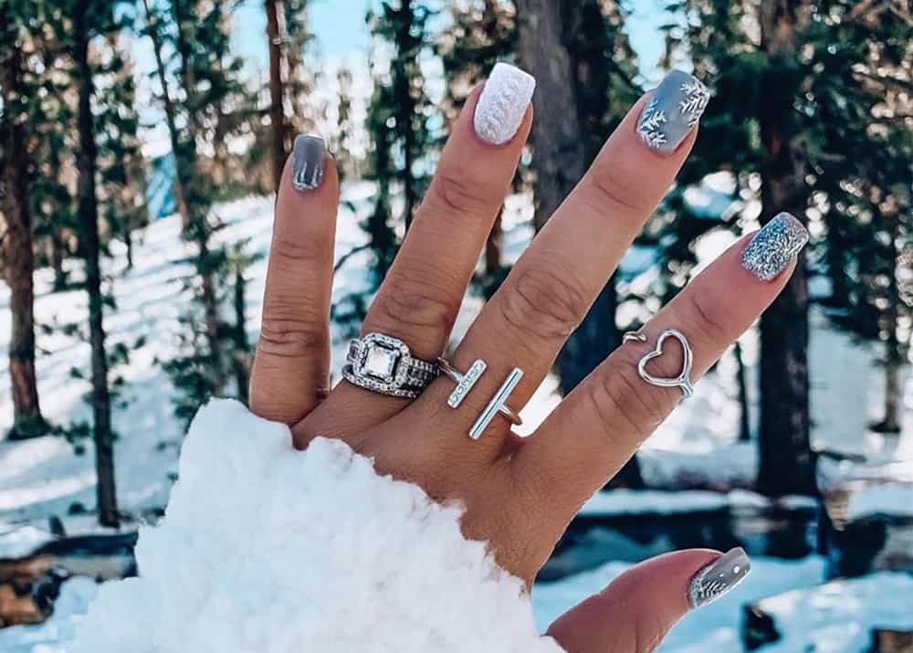 Warm Up Your Hands With These Perfect Nail Designs For The Winter