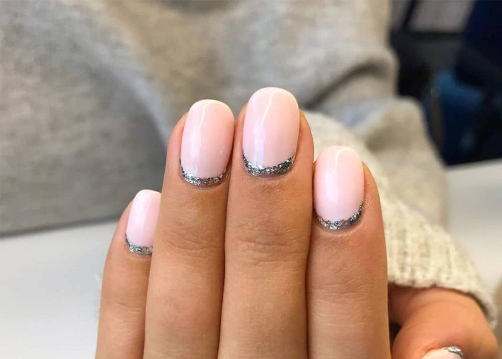How to Create a Reverse French Manicure - wide 4