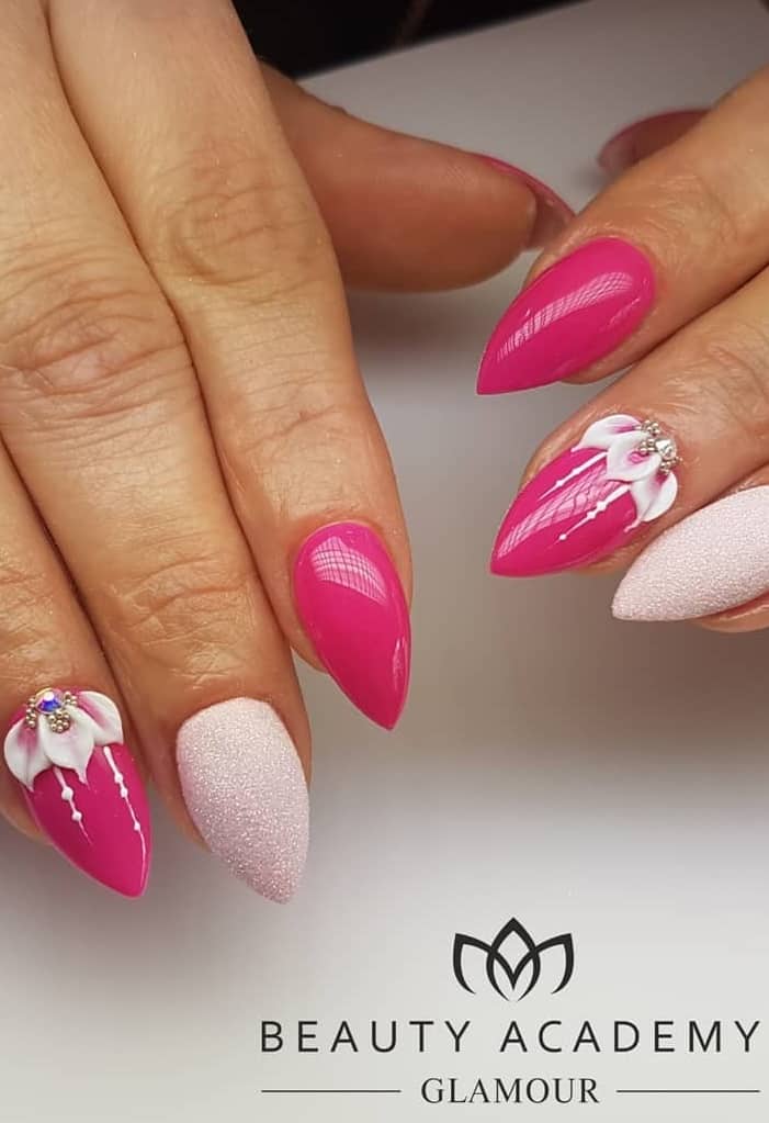 Amazing Pointed Nail Design to Have and Cherish - Ombre Designs for Various Options
