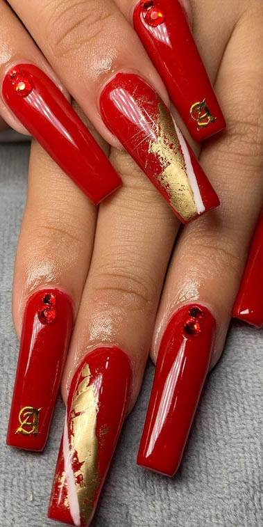 Red and Gold Glitter Ombre Nail Design