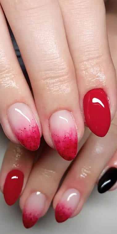 Nail Art Design with Red Gradient