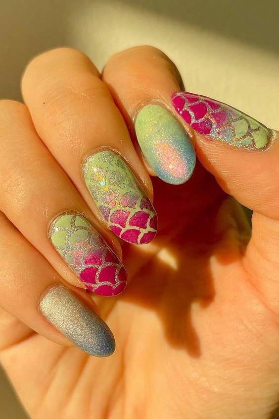 Mermaid Gradient Nails