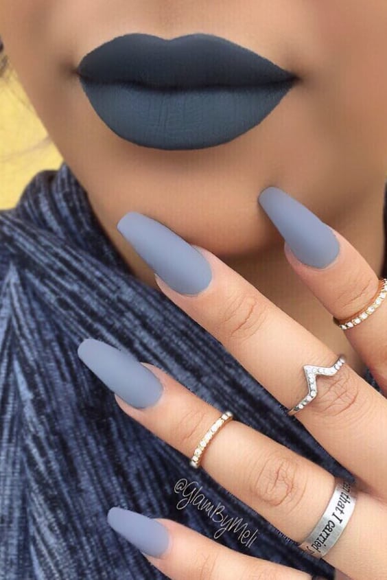 Matching Shades of Gray Lipstick And Nails
