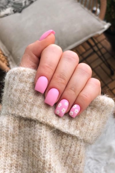 Cute Matte Pink Nails With White Flowers