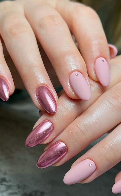 Rose Gold With Matte Pink Nails