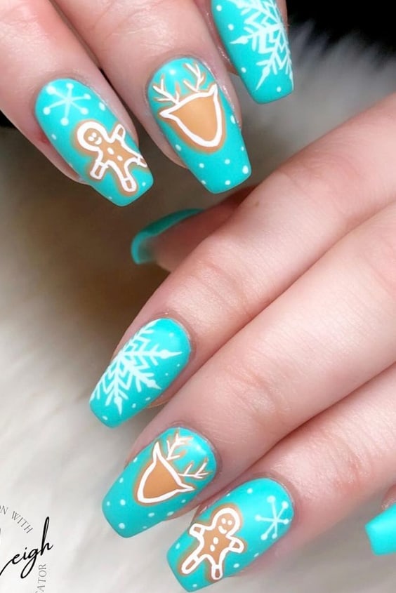 Teal is a popular color for both fashion and beauty. It's also the perfect choice to get through the winter without feeling too melancholy. Winter can be tough, especially when it gets colder, so these 22 teal nails will make anyone's heart melt! #tealnails #tealnailart #tealnaildesigns #tealacrylicnails