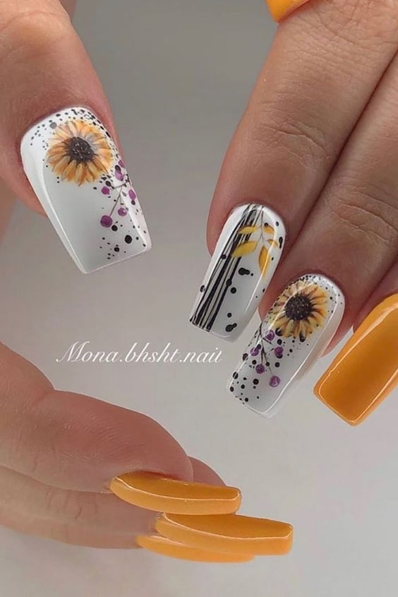 Sunflower Themed Thanksgiving Nails