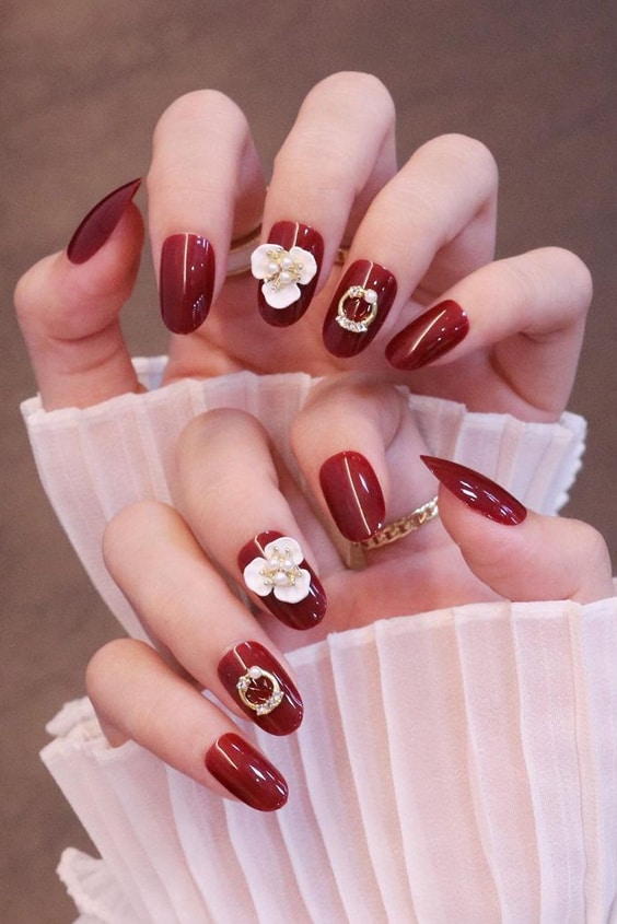 Thanksgiving Autumn Nails with 3D Floral