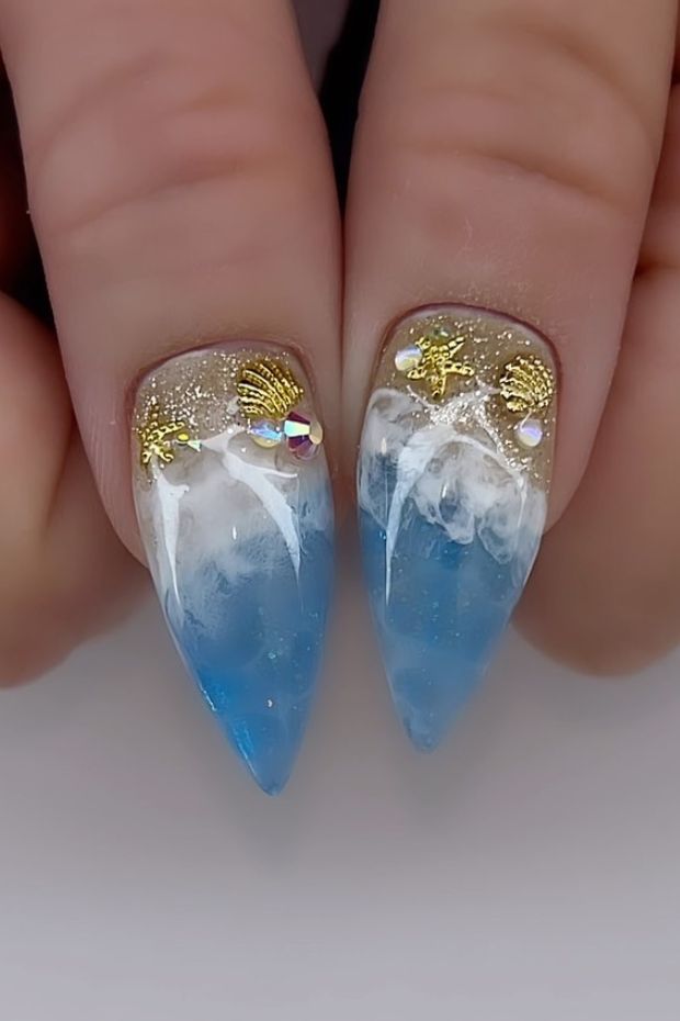 12 Seashell Nail Designs to Bring the Beach to Your Fingertips - 4