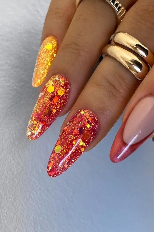 Red heart-shaped glitters with gold accents