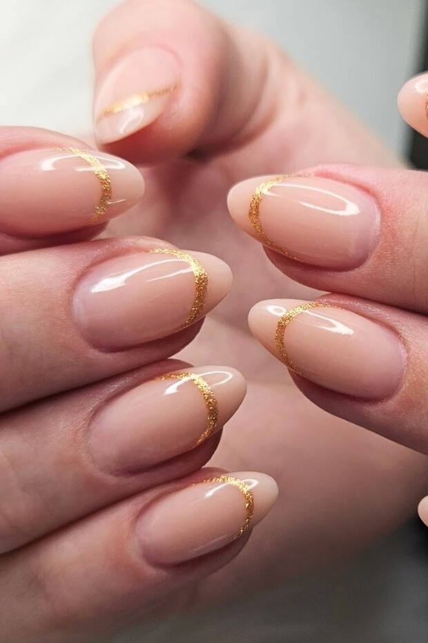 Gold foil pattern nail art design