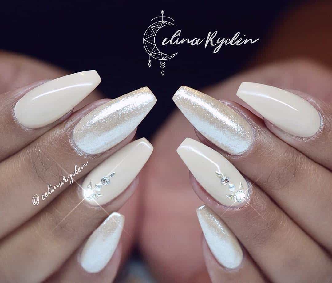 White Sparkle Acrylic Nails